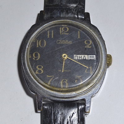Черные часы Слава с ремешком фото