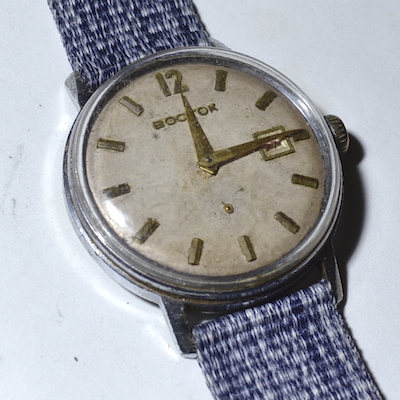 Часы советские завода Восток мужские сделано в СССР редкая модель
