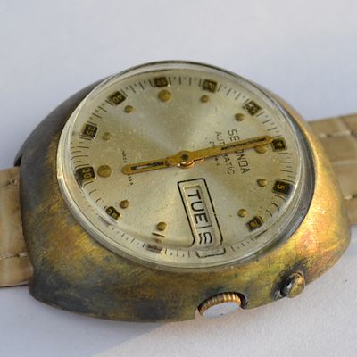Фото часов СССР Seconda 2428 серебряный циферблат