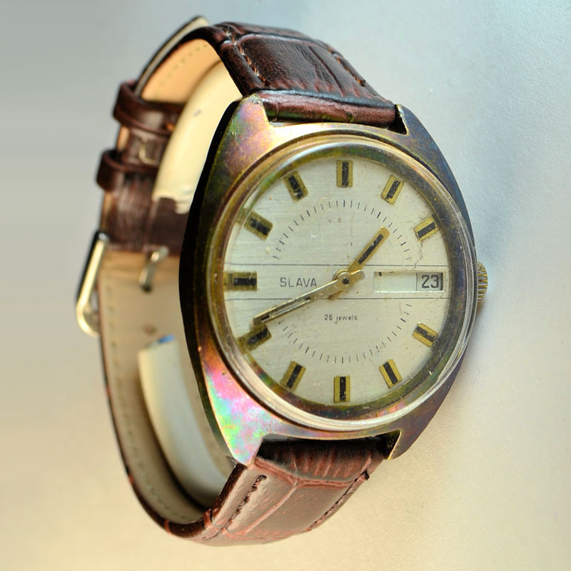Фото часов Слава СССР серебряный циферблат хром