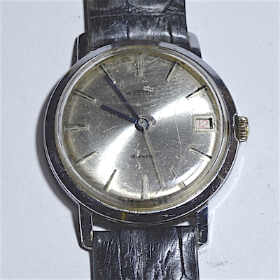 Часы круглые завода Восток СССР мужские серебряный циферблат