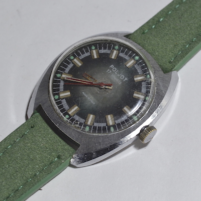 Фото часов Полет СССР 17-ть камней циферблат зеленый